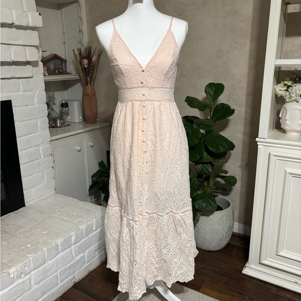 Simple Blush Lace Midi Dress
